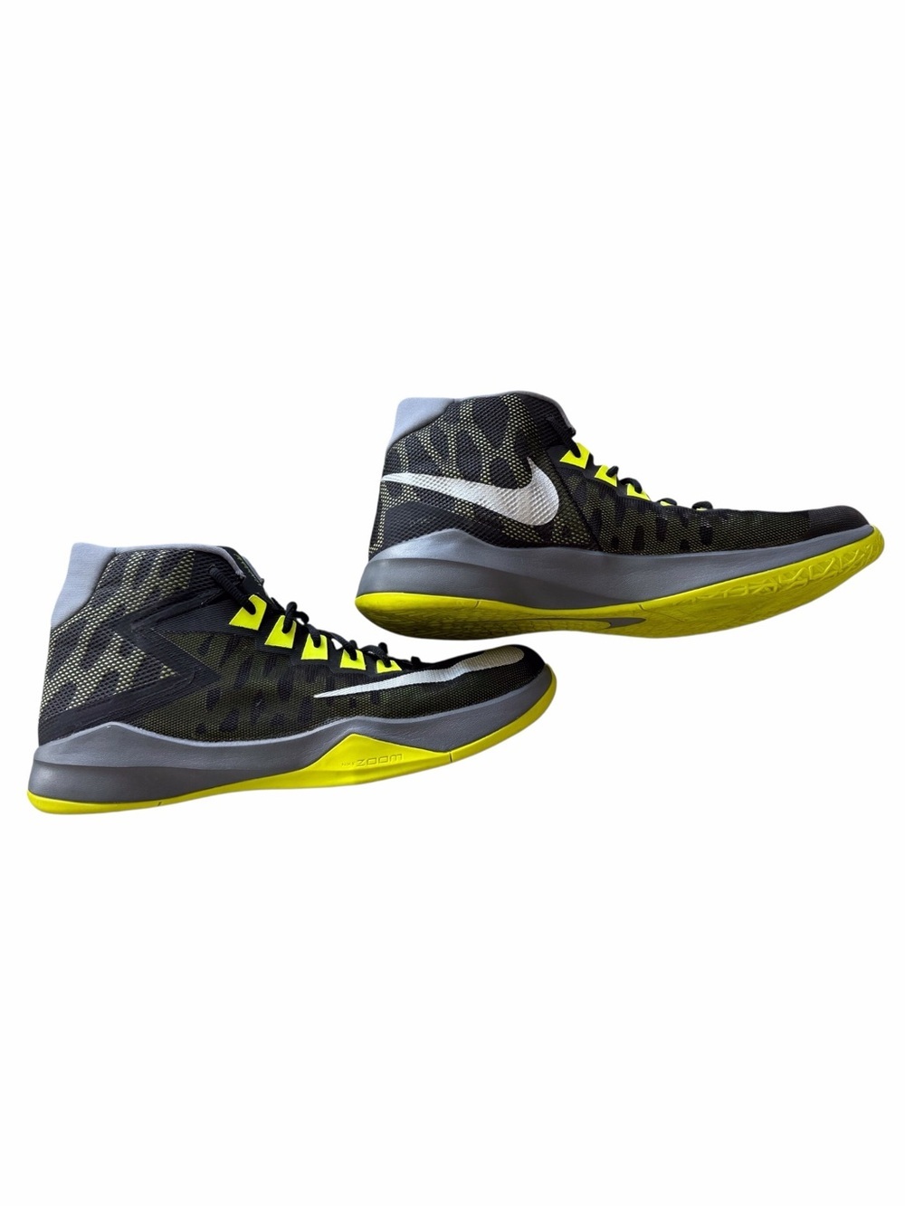 Nike Zoom Devosion Black Volt basketball shoes - Picture 6 of 11